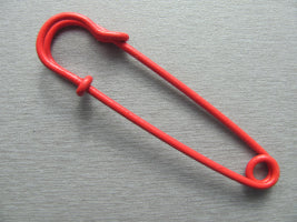 Kiltnadeln