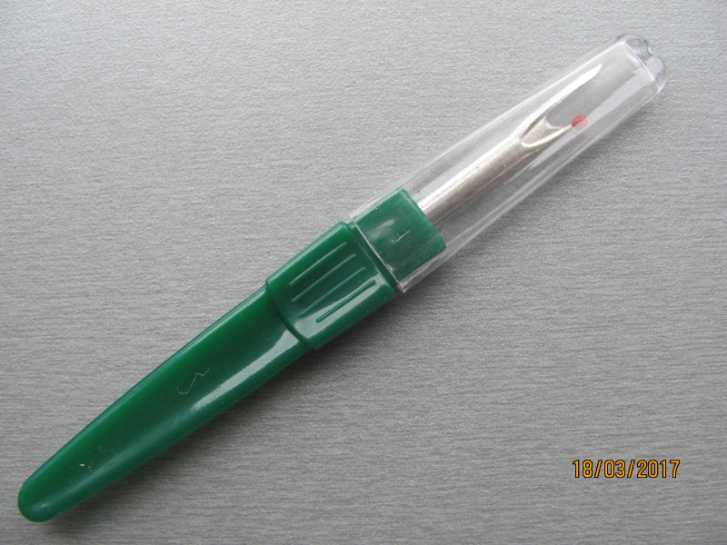 Seam ripper large