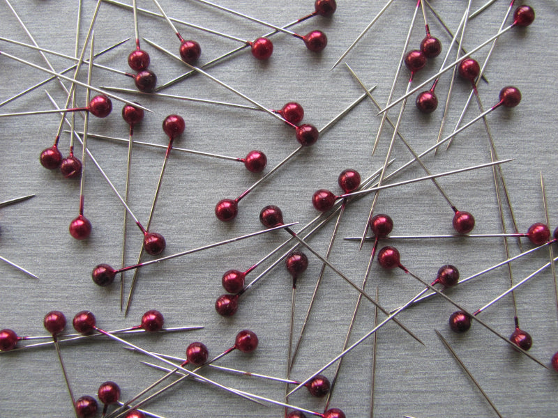 Pearl head pins 0.60x38mm 50 pieces.