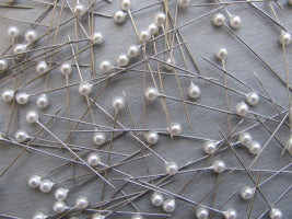 Pearl head pins 0.60x38mm 50 pieces.